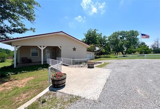416 Quail Rd, Chickasha, OK 73018