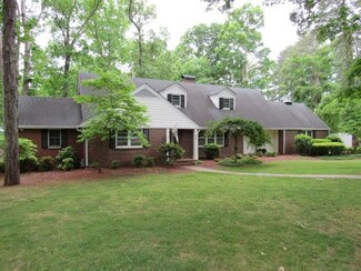 321 Forest Rd, Henderson, NC 27536
