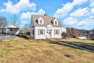 548 5th St, Newport, TN 37821