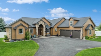 282 McWenneger Dr, Kalispell, MT 59901