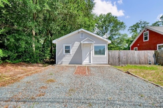 323 Cape Fear Blvd, Wilmington, NC 28401