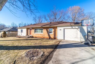 1802 Wayside Dr, Fort Wayne, IN 46818