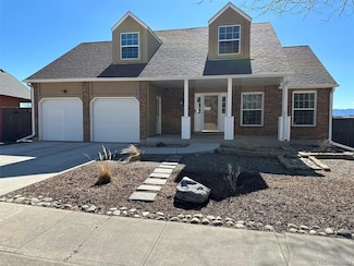 535 Saddlemountain Rd, Colorado Springs, CO 80919