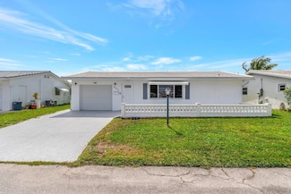 2012 SW 15th St, Boynton Beach, FL 33426