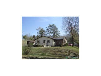230 Reed Rd, Marietta, OH 45750