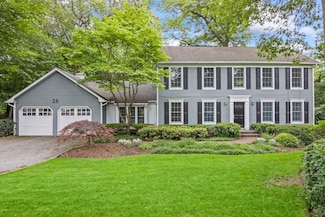 28 Buckingham Meadow Rd, Setauket, NY 11733