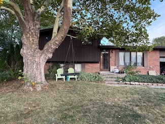 5409 Durwood Dr, Swartz Creek, MI 48473