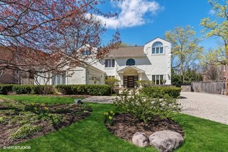 261 Franklin Rd, Glencoe, IL 60022