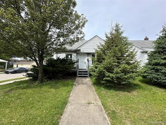 21407 Syracuse Ave, Warren, MI 48091