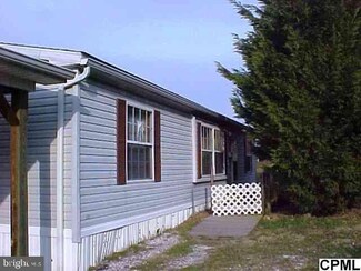 111 4th St, Millersburg, PA 17061