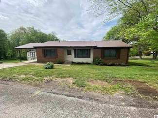 196 Shelby St, Cadiz, KY 42211