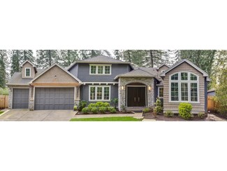 3133 Douglas Cir, Lake Oswego, OR 97035