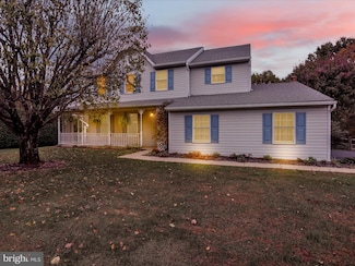 833 Pine Heights Rd, Reading, PA 19605