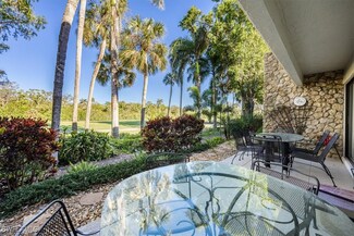 105 Clubhouse Dr Unit 155, Naples, FL 34105