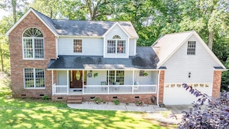 110 Club Dr, Mooresville, NC 28115