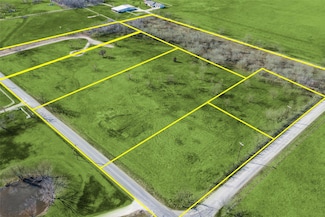 1177 Calk Rd, Tioga, TX 76271
