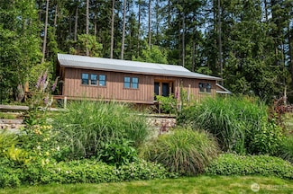 58 Pavey Blvd, Lopez Island, WA 98261