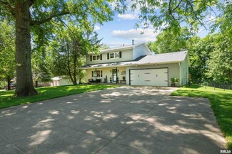21536 280th Ave, Le Claire, IA 52753