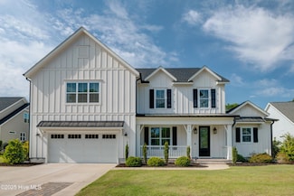 374 Yucca Ln, Wilmington, NC 28412