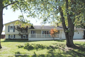 10755 W Sober Rd, Webberville, MI 48892