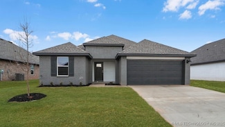 7409 E 155th Place S, Bixby, OK 74008