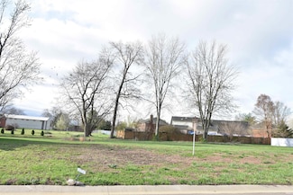 4701 Violet Dr, Center Township, IN 47725
