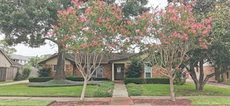 5054 Yarwell Dr, Houston, TX 77096
