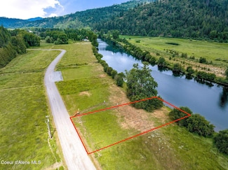 13 Horn Hooked Ln, St. Maries, ID 83861