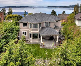 93 Tatoosh Place, Steilacoom, WA 98388