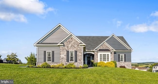 211 Hauer Terrace, Spring Grove, PA 17362
