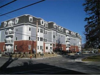 16 Willow St Unit 110, Melrose, MA 02176