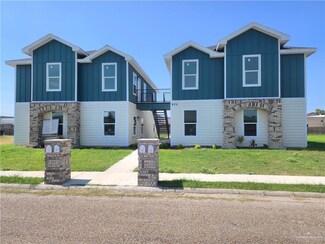 805 W Los Tesoros Dr, Pharr, TX 78577