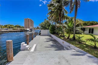 2135 Arch Creek Dr, North Miami, FL 33181