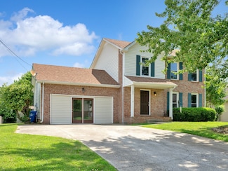 1025 Roedeer Dr, Clarksville, TN 37042