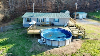 2525 Oak Grove Rd, Lenoir City, TN 37771