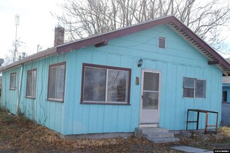 425 12th St, Lovelock, NV 89419