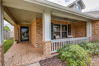 2811 Grandview Dr, Grand Prairie, TX 75052