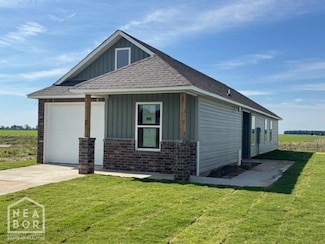 5601 Young Dr, Jonesboro, AR 72404