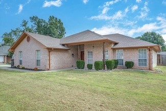 517 Rose St, Chandler, TX 75758