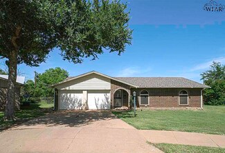 5 Brandy Ln, Wichita Falls, TX 76306