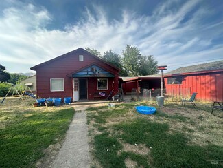 1468 Libby St, Clarkston, WA 99403