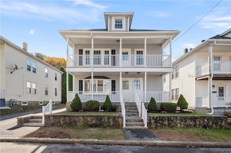 203 Hemond Ave, Woonsocket, RI 02895