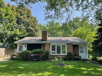 133 Irvington Dr, Tonawanda, NY 14150