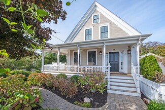 50 Commercial St Unit 1, Provincetown, MA 02657