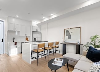 62 Haynes St Unit 201, Boston, MA 02128