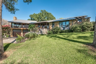 300 La Paz Ct, Irving, TX 75062