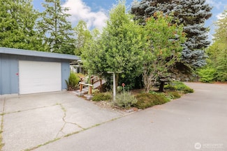 6521 SE Mile Hill Dr Unit 17, Port Orchard, WA 98366