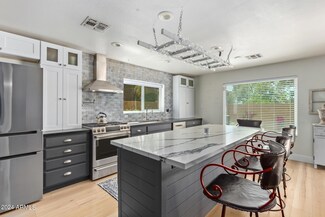 1745 W Wildwood Dr, Phoenix, AZ 85045