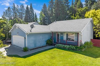 7372 W Crenshaw St, Rathdrum, ID 83858