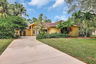 1643 SW Gregor Way, Stuart, FL 34997